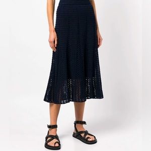 Vince crotchet skirt to mid calf